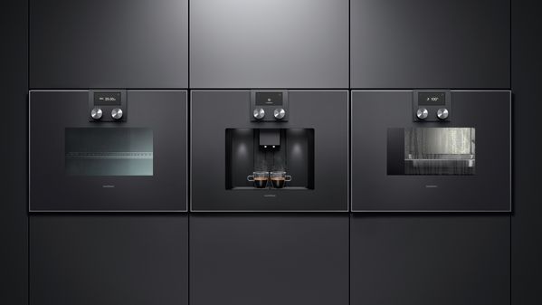 400 系列咖啡机，微波烤箱和蒸汽烤箱，嘉格纳碳晶黑色