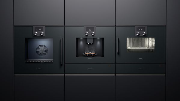 200 系列嘉格纳碳晶黑色的烤箱、咖啡机和暖碟抽屉，蒸汽炉和真空抽屉
